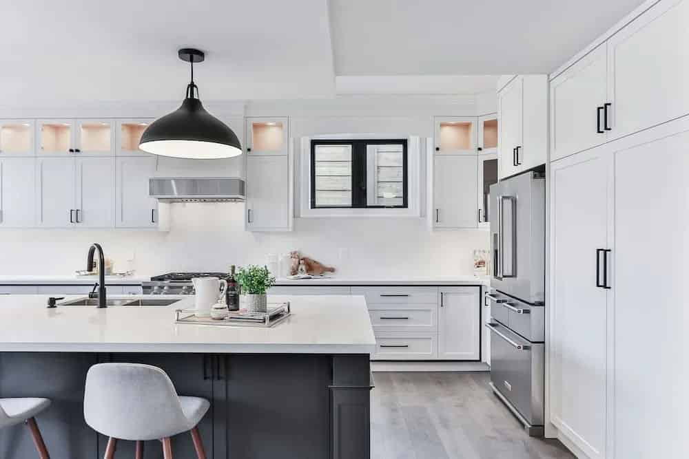 Move-In/Move-Out Cleaning Services image
